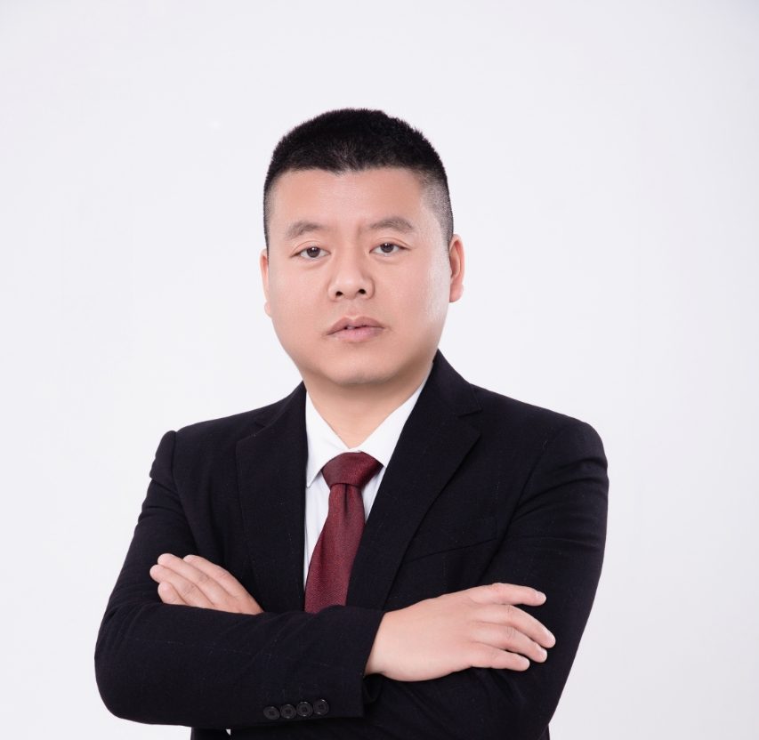 The grassroots red heart: a communist party member of the environmental journey